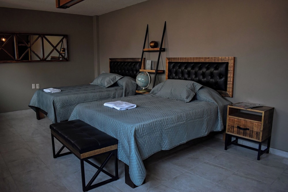 Capital O Hotel Diez 22/48