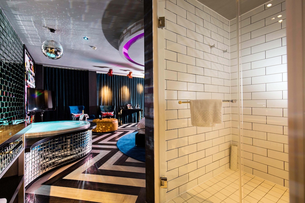 Malmaison Birmingham 44/68