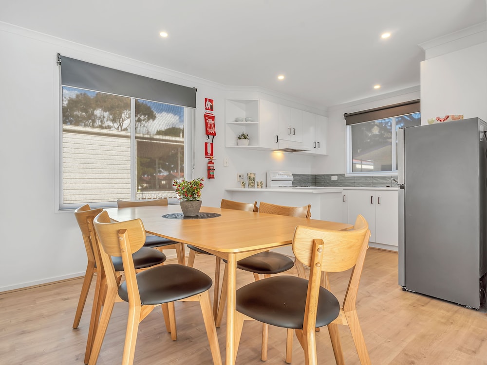 Ingenia Holidays Torquay 35/48