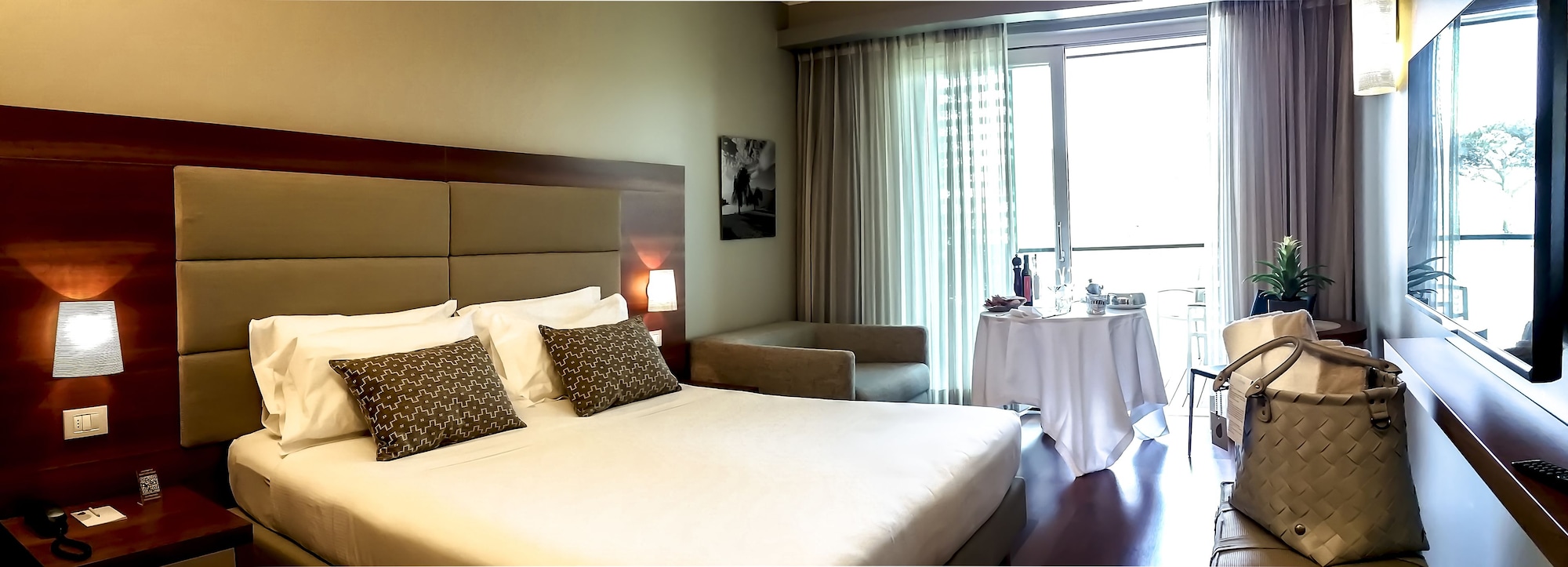 غرفة بسرير مزدوج بإطلالة على البحيرة، Hotel Corte Valier 4/10