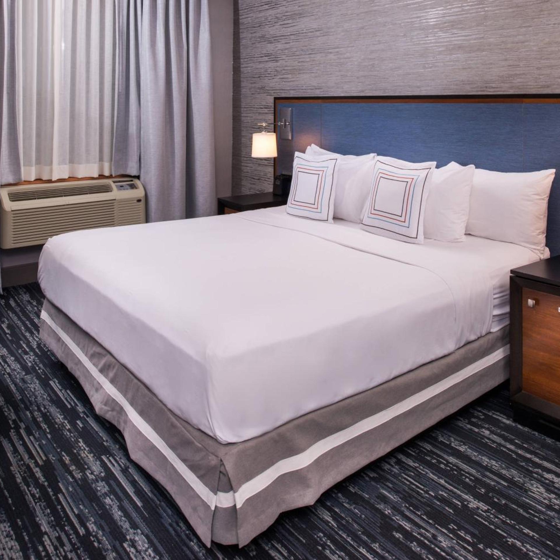 Penthouse Suite, City View