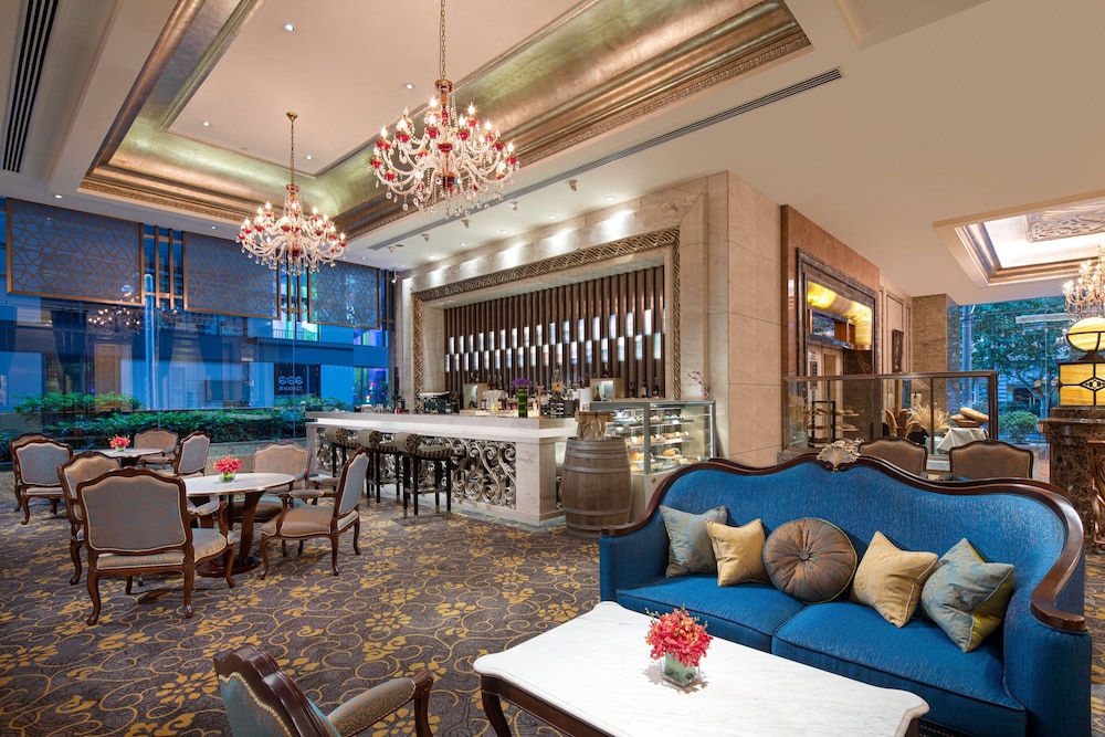Crowne Plaza Shanghai Nanjing Road, an IHG hotel 49/71