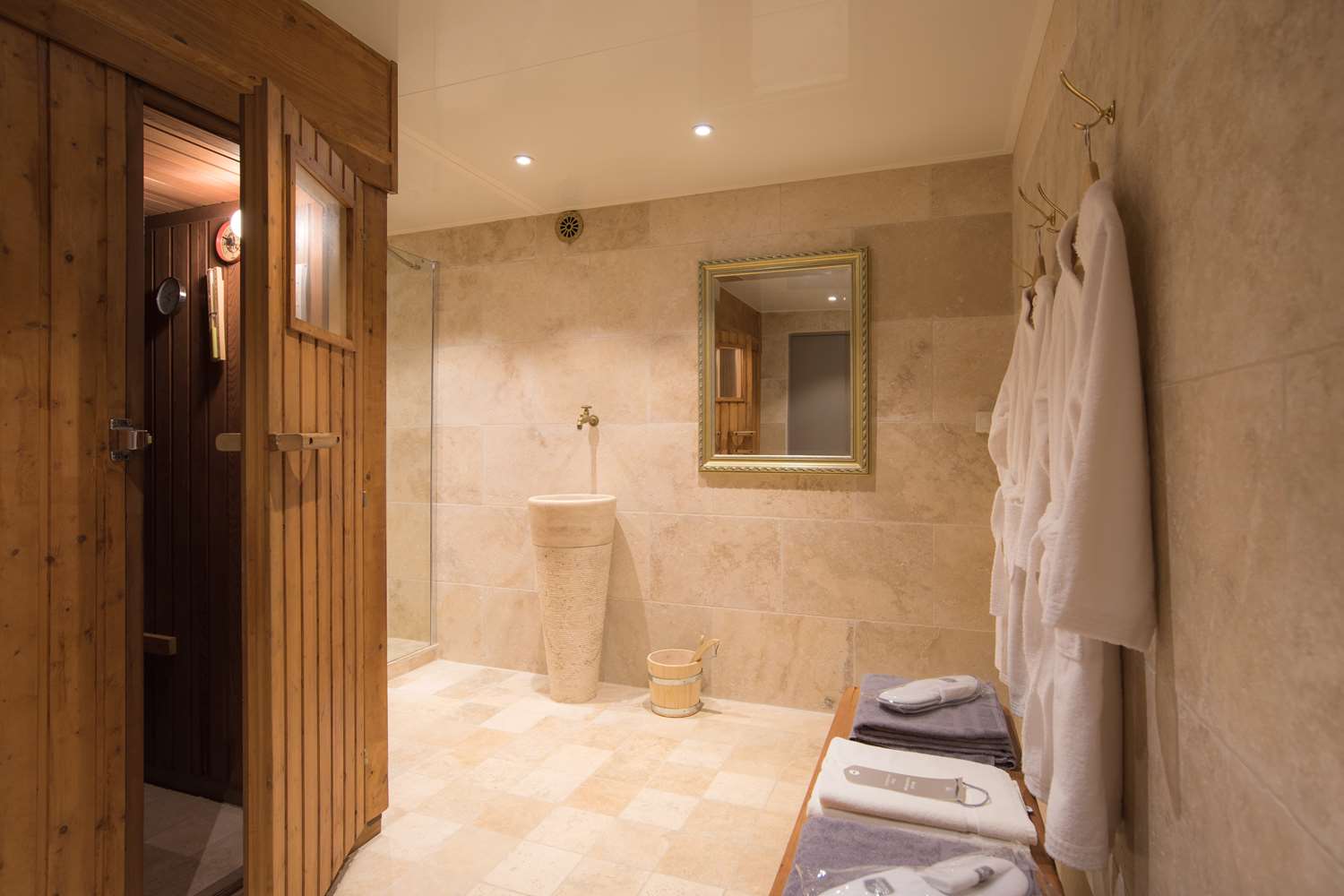 Best Western Sevan Parc Hotel 41/43