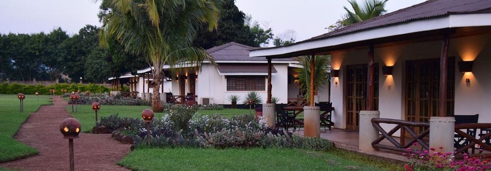 Ameg Lodge Kilimanjaro 32/36