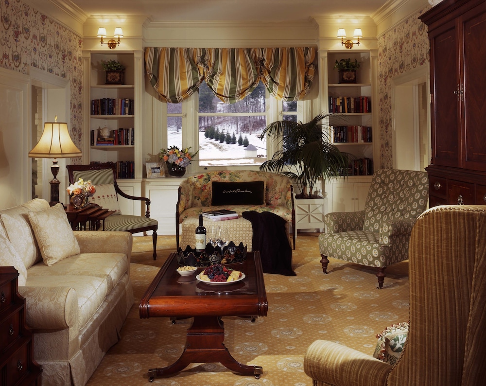 The Omni Homestead Resort 62/92
