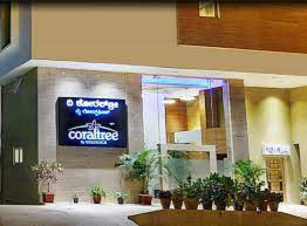 Coraltree Hotel Bangalore 8/45