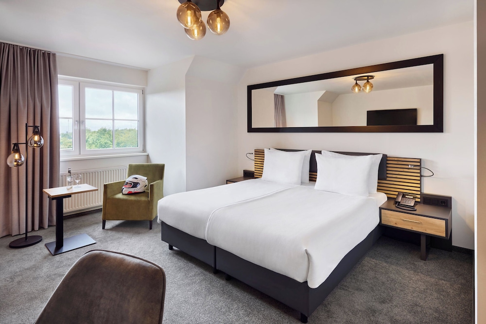 Room, King Bed