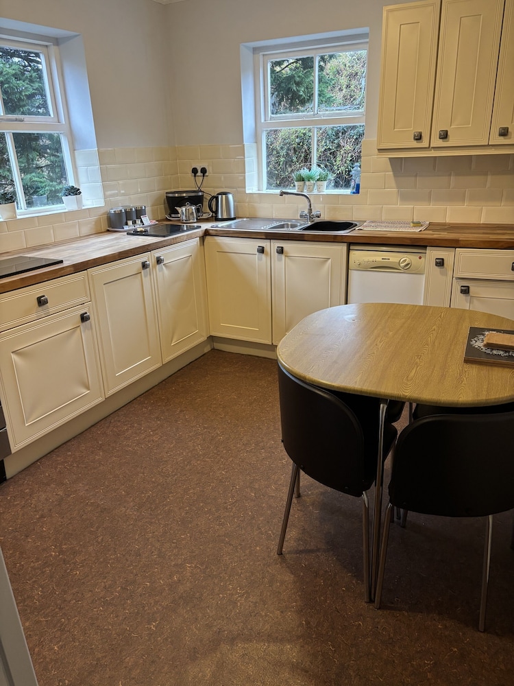 The Georgian Guesthouse 49/62