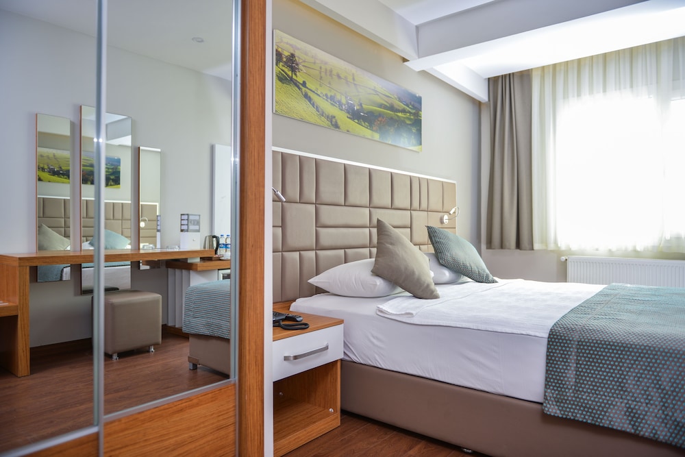Hakcan Hotel 18/50
