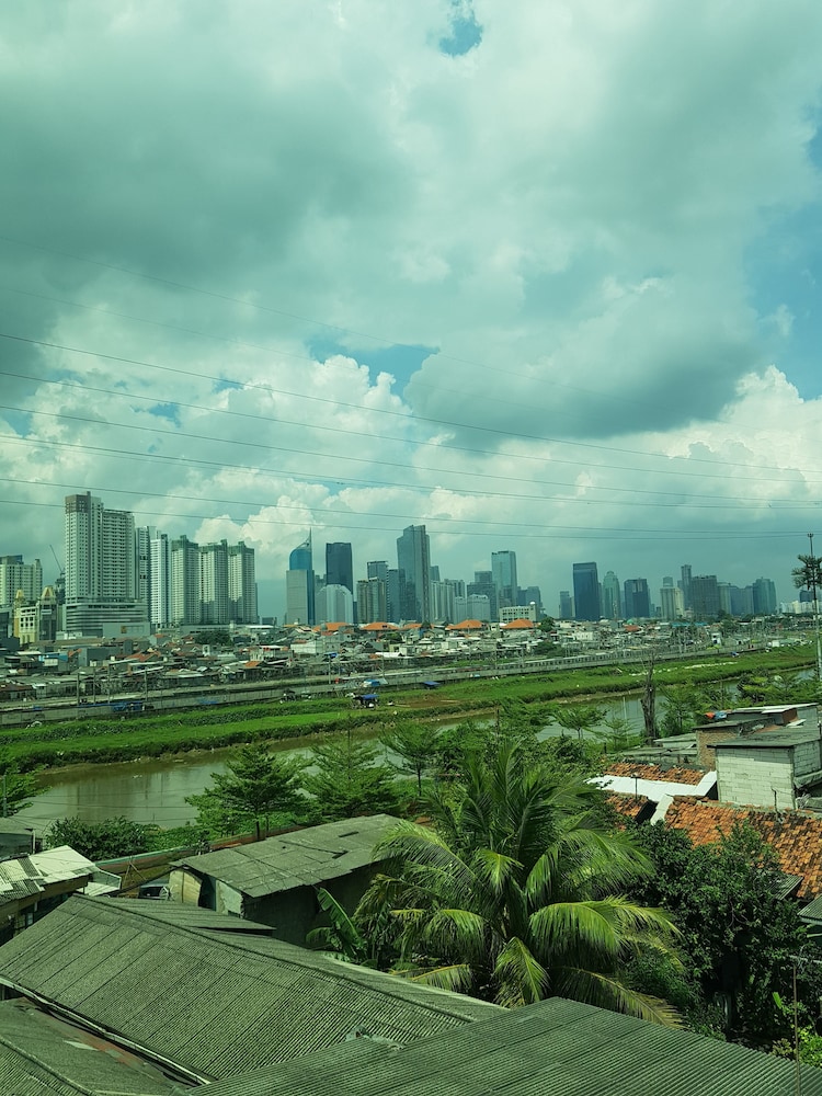 N1 Hotel Tanah Abang 31/36