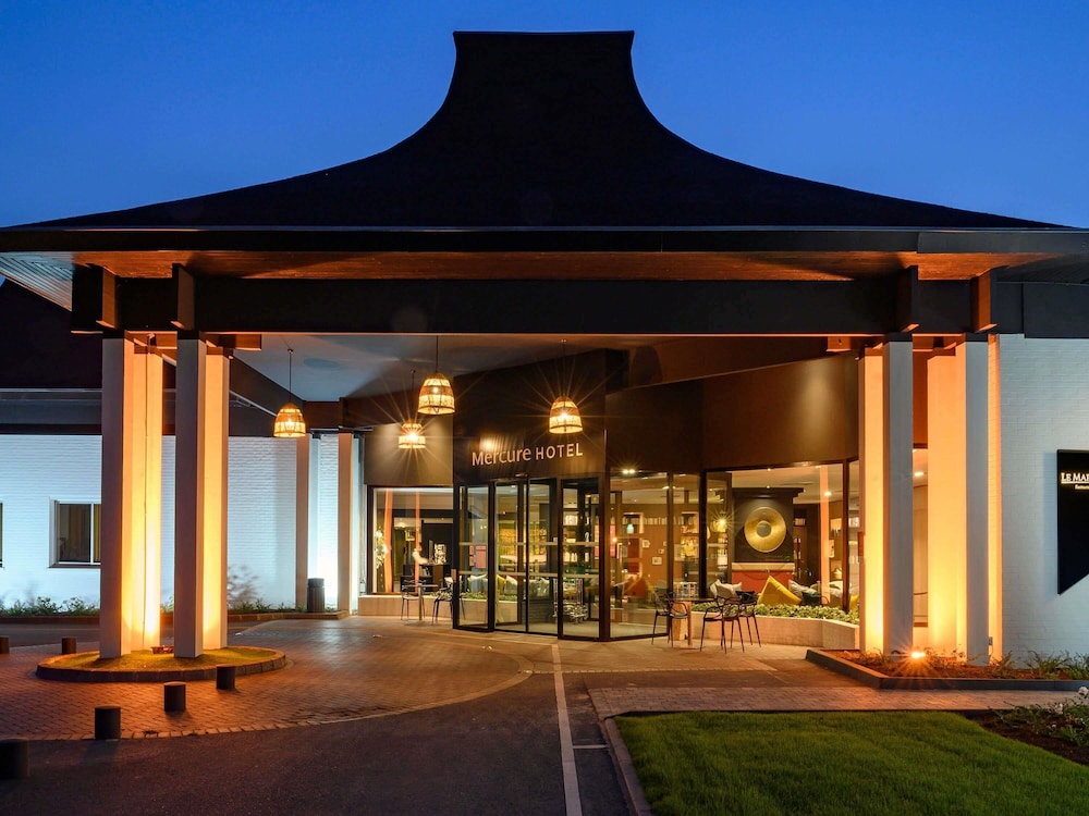 Mercure Lille Metropole 3/74