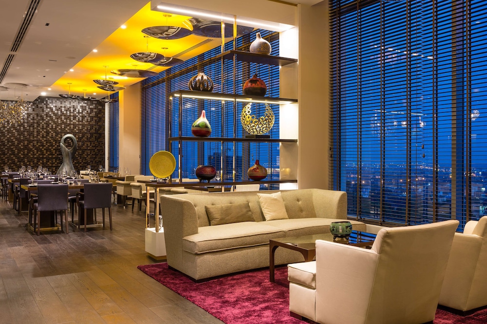 RADISSON BLU HOTEL NAIROBI UPPER HILL 50/77