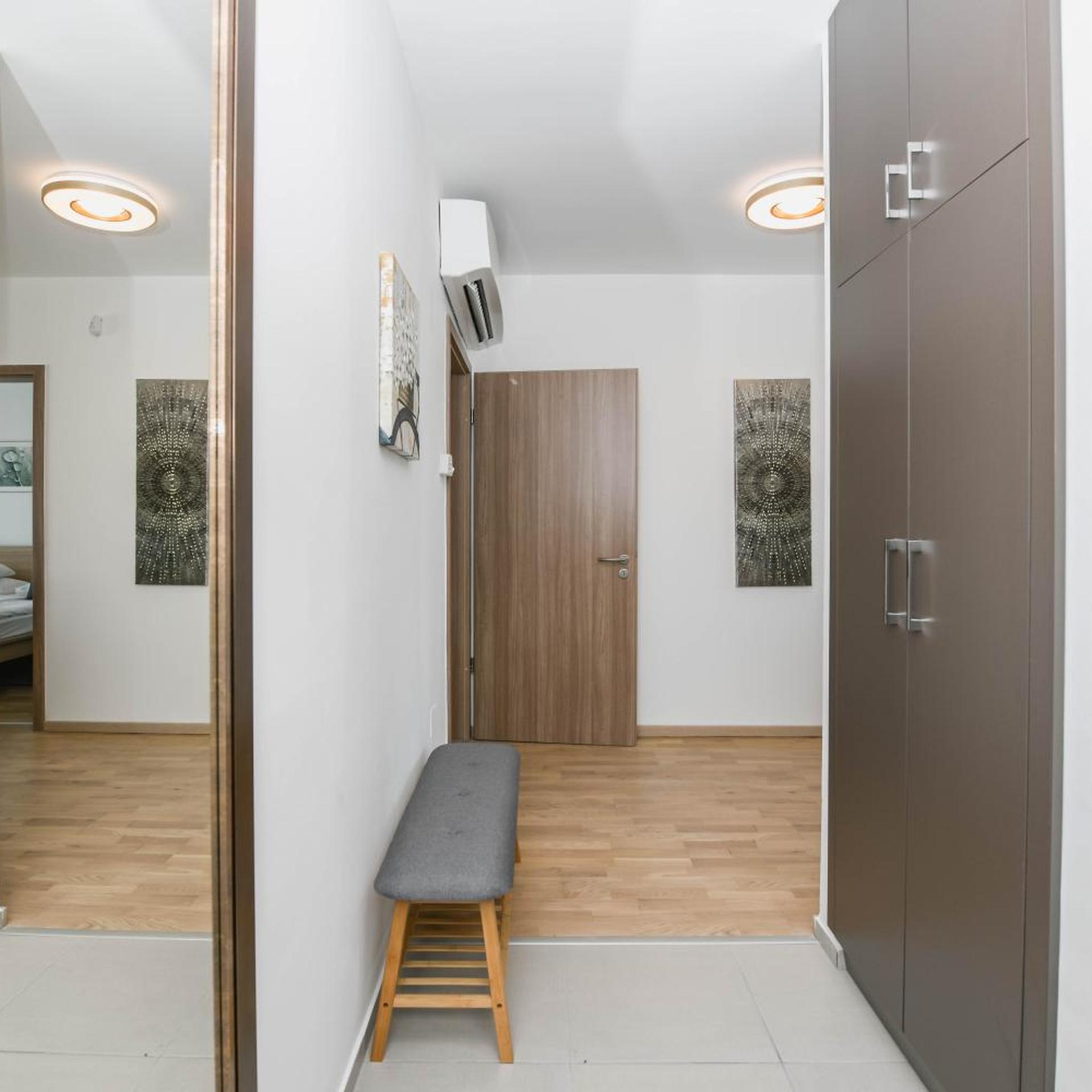 Elisabeth Downtown Apartments by FirstHost 25/50