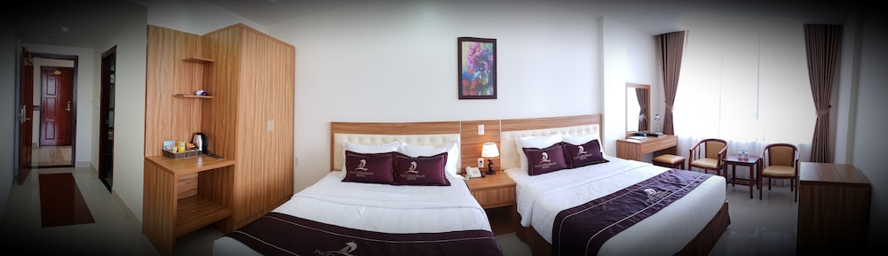 Deluxe, Double Bed