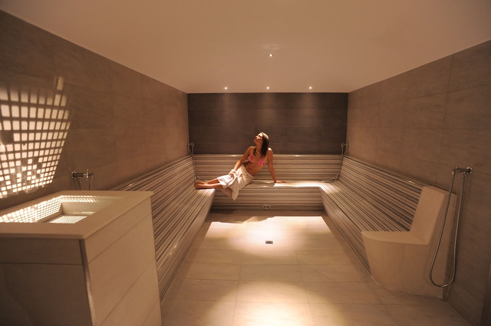 Eureka Palace Hotel Spa Resort 40/62