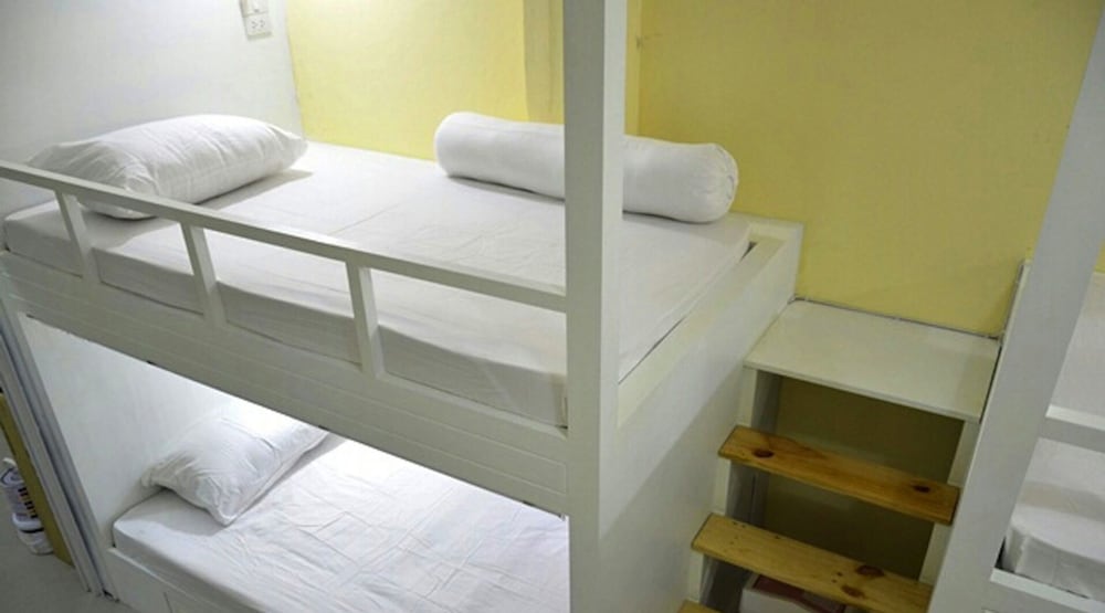 Chiangmai Gate Capsule Hostel 16/50