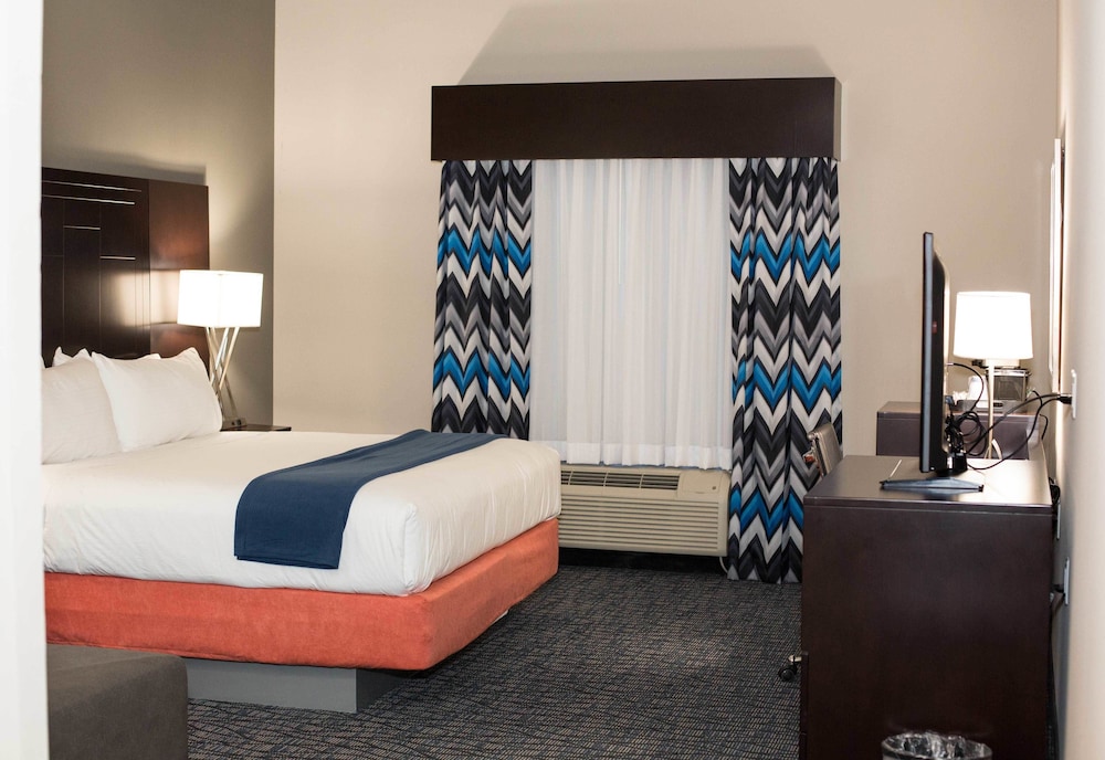 Holiday Inn Express And Suites Oklahoma City Southeast I 35 29/48