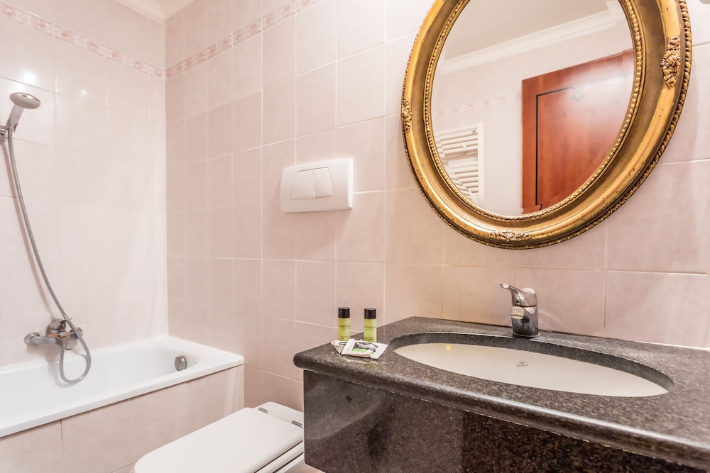 Raeli Hotel Archimede 41/44