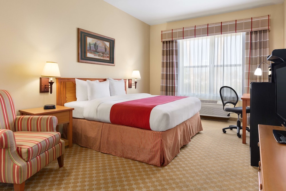 Country Inn And Suites By Radisson Tucson Airport 6/22