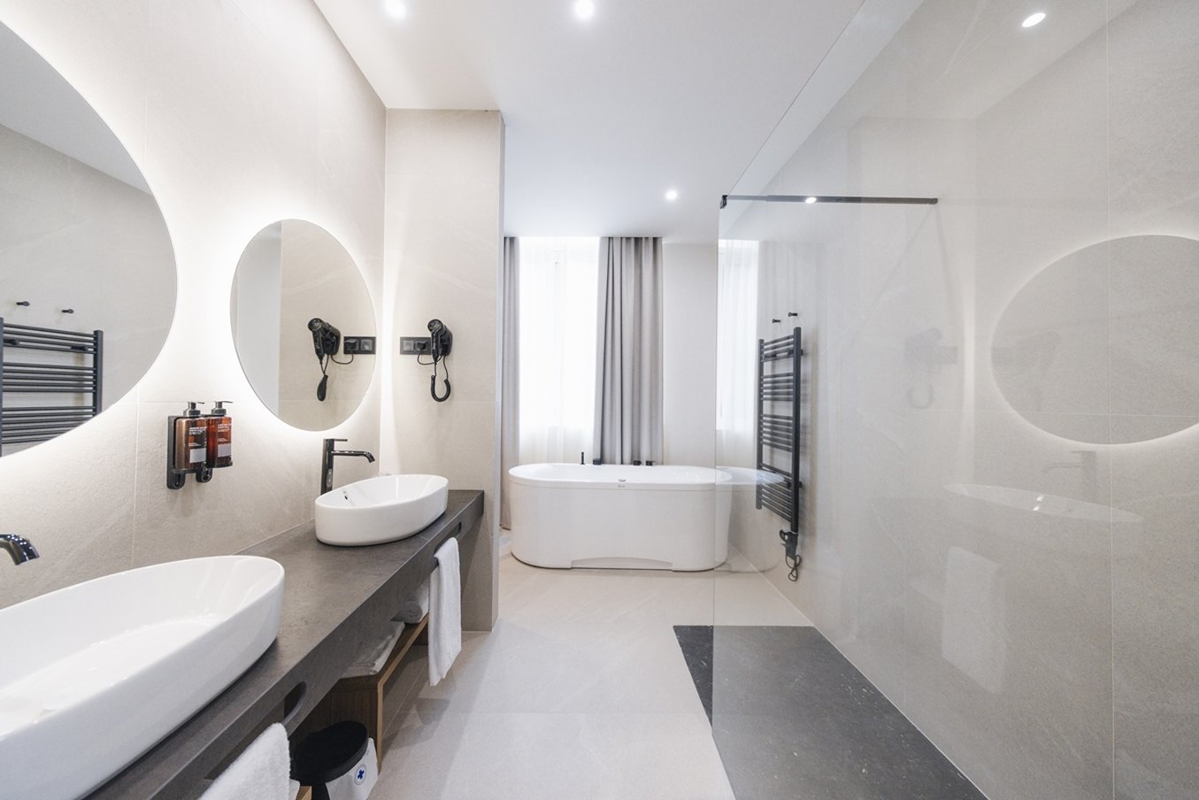 Hotel Mondragon 47/50