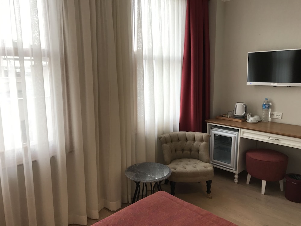 Amofta Residence 36/50