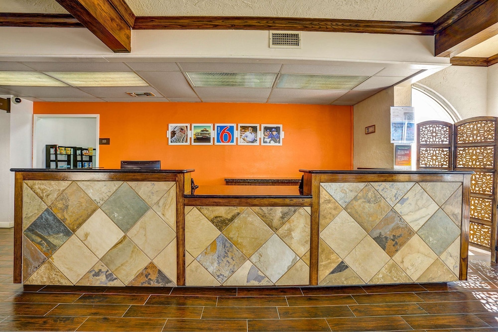 Econo Lodge Sonora, TX 5/60