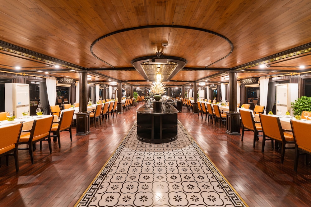 Victory Star Cruise 28/50