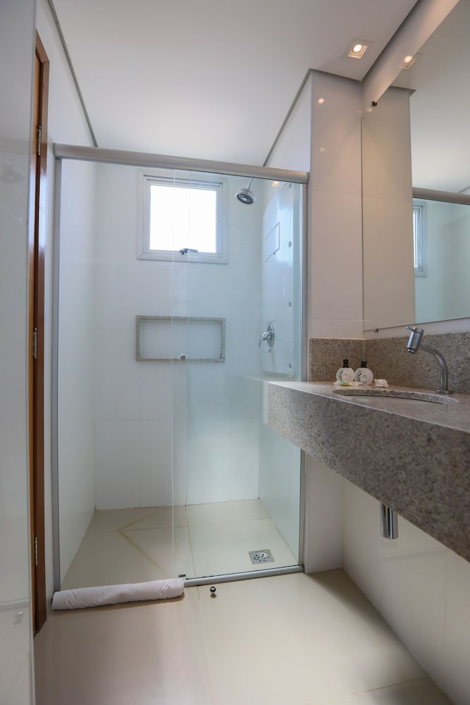 Hotel Amsterdam Montes Claros (ex. eSuites Montes Claros by Atlantica) 14/57