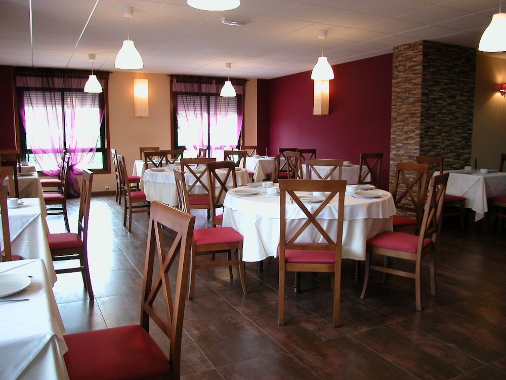 Hotel Cachada 43/53