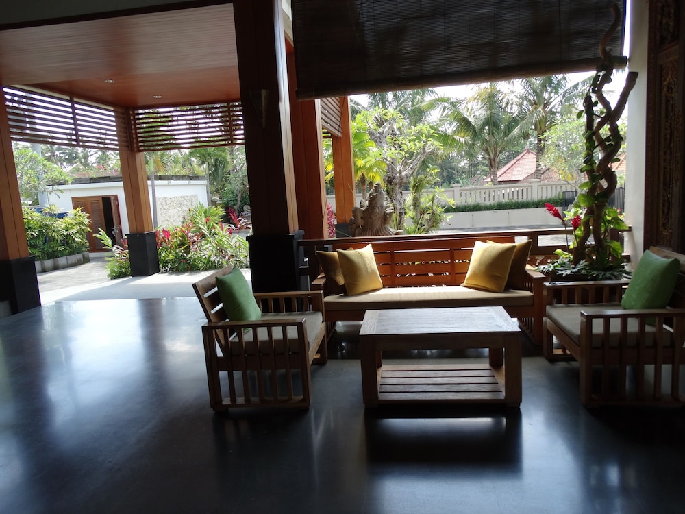 ONJE RESORT AND VILLA 24/28