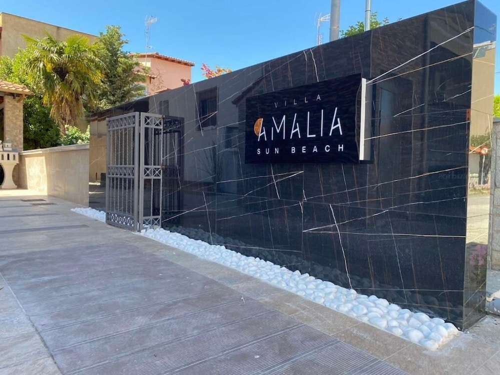 Villa Amalia Sun Beach 52/59
