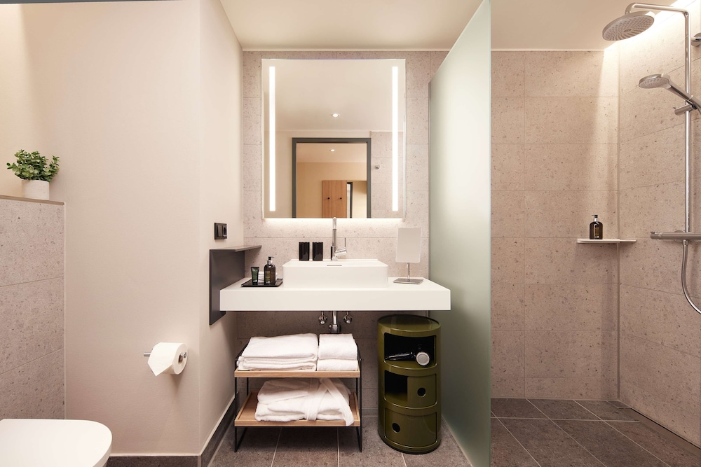 Adina Apartment Hotel Dusseldorf 48/50