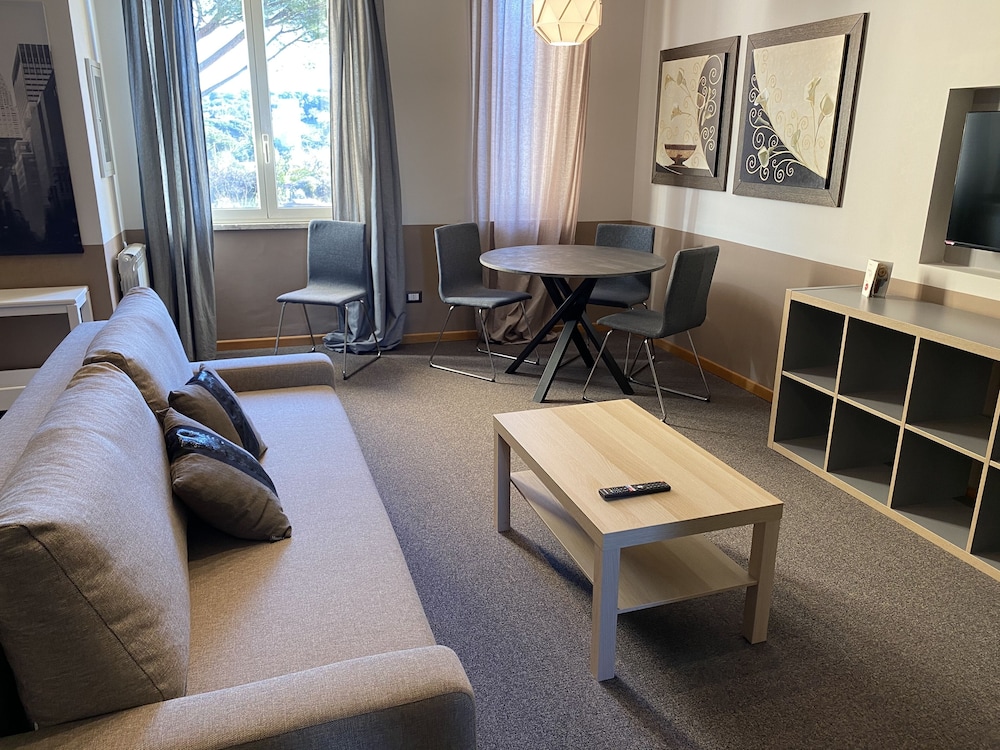 Domus Park Hotel 33/68