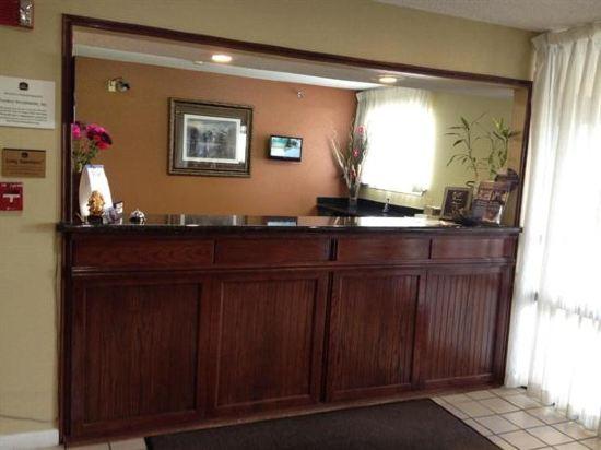 Express Inn West Memphis 4/14