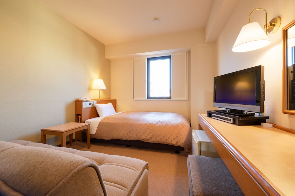 Pacific Hotel Shiroishi 17/58
