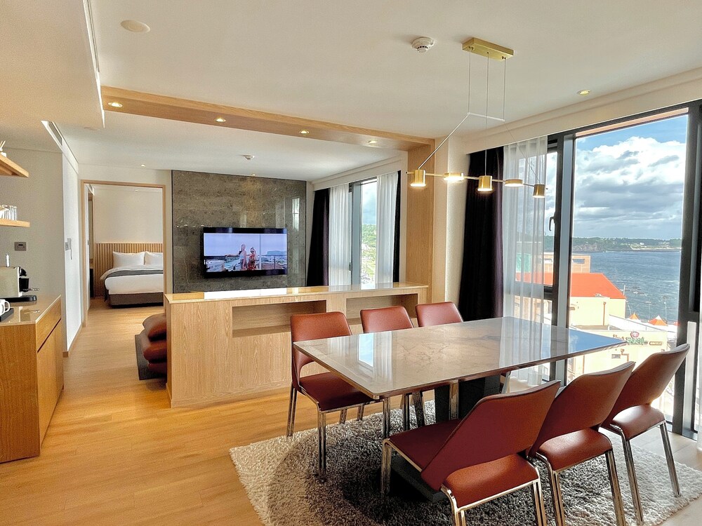 HOTEL FINE JEJU 34/47