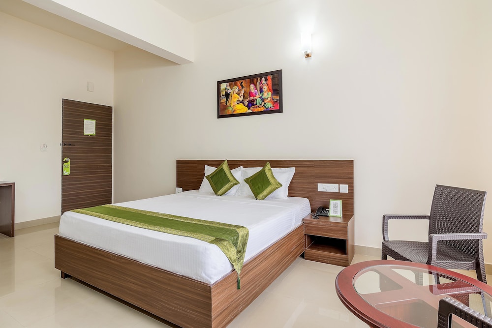 Treebo Pappilon Palace Mangalore 7/38