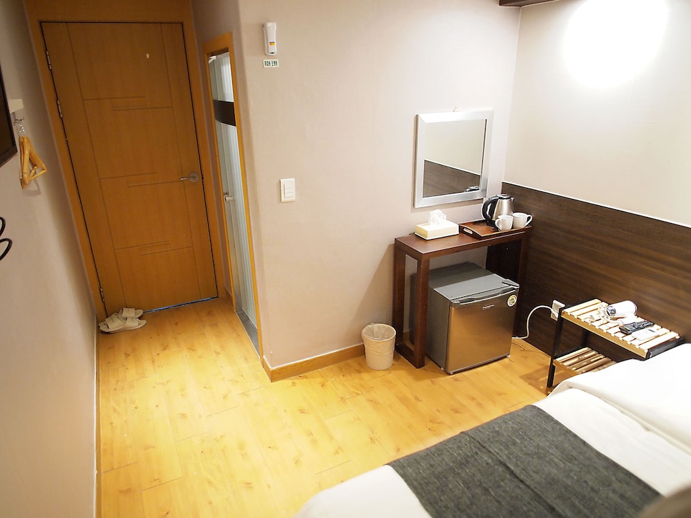HOTEL PARK HILL MYEONGDONG 5/50