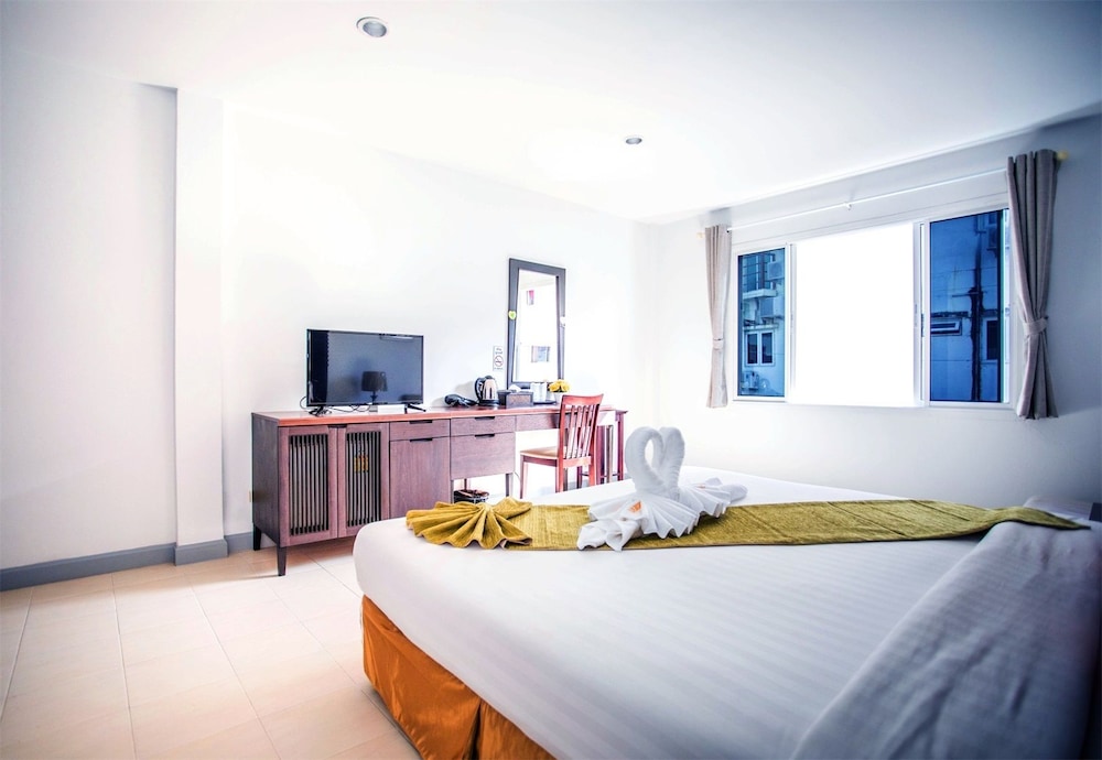Patong Sino House 22/70