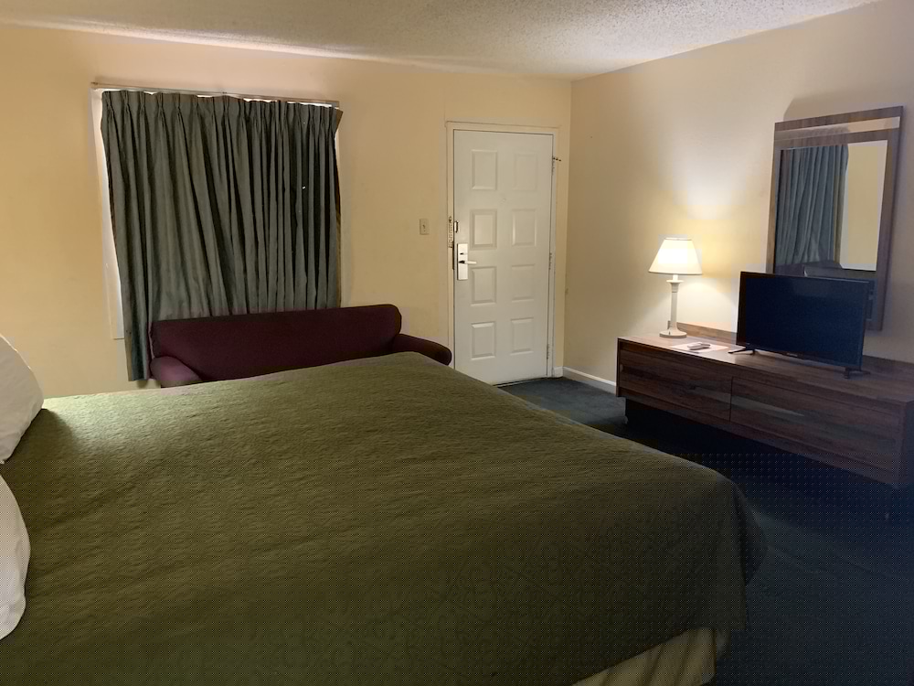 La Vista Inn 15/47