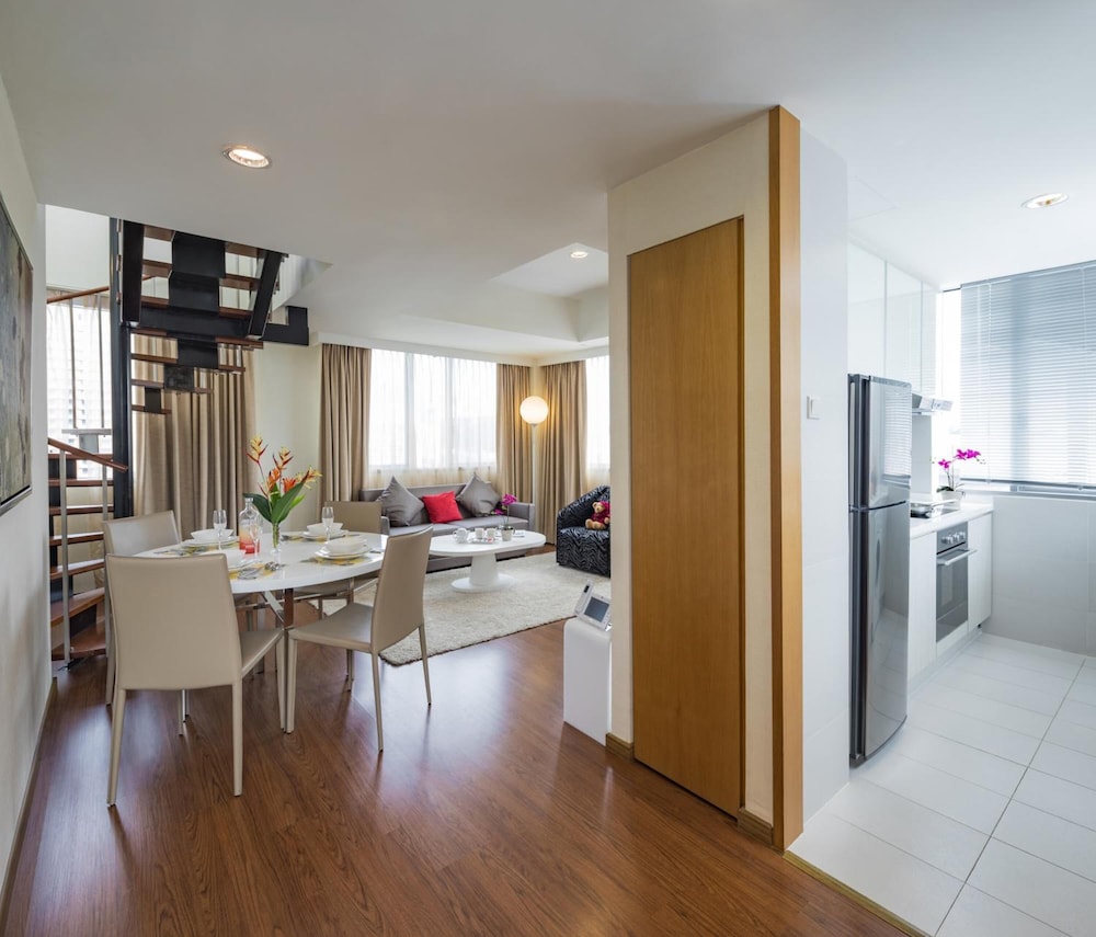 Park Avenue Clemenceau 33/45
