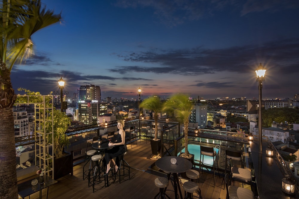 Soleil Boutique Hotel 46/50