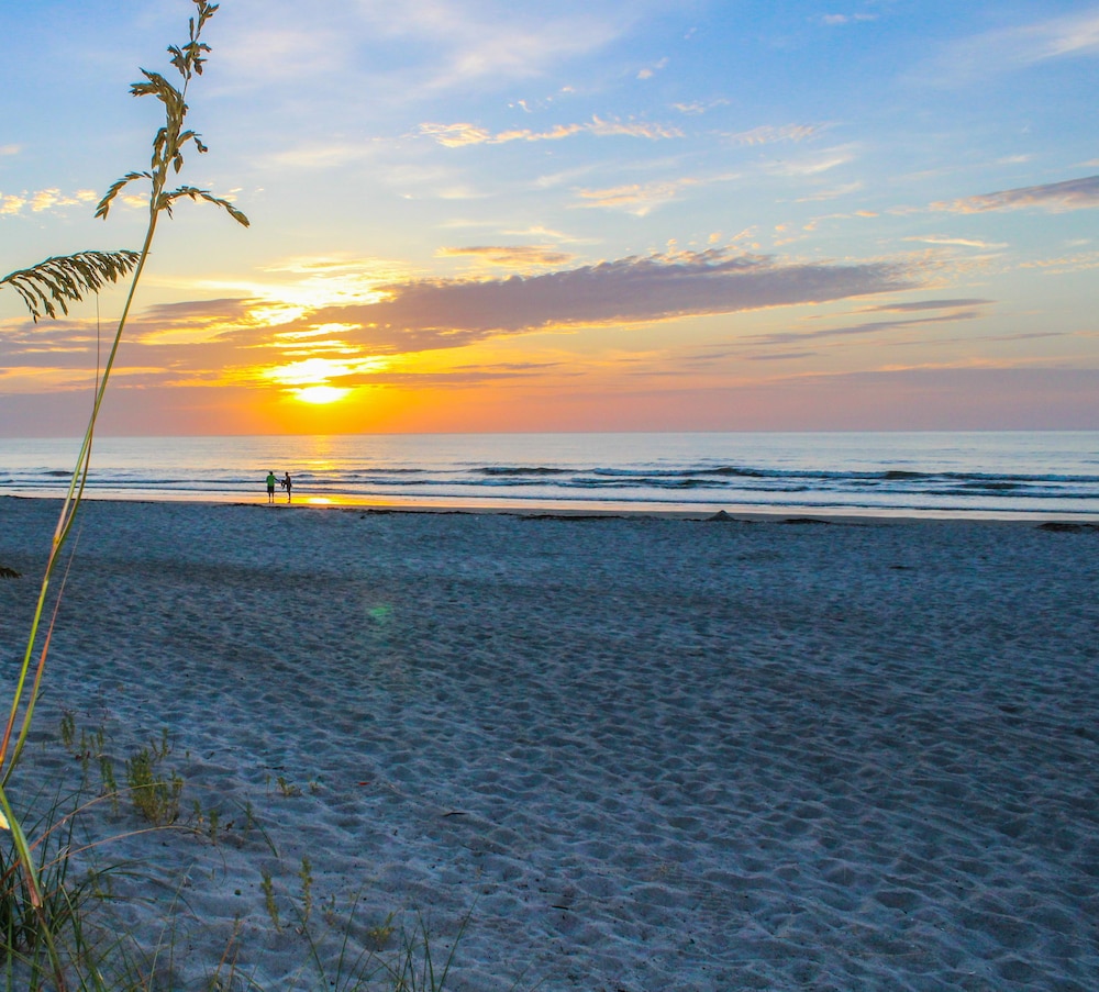 The Resort On Cocoa Beach 31/34