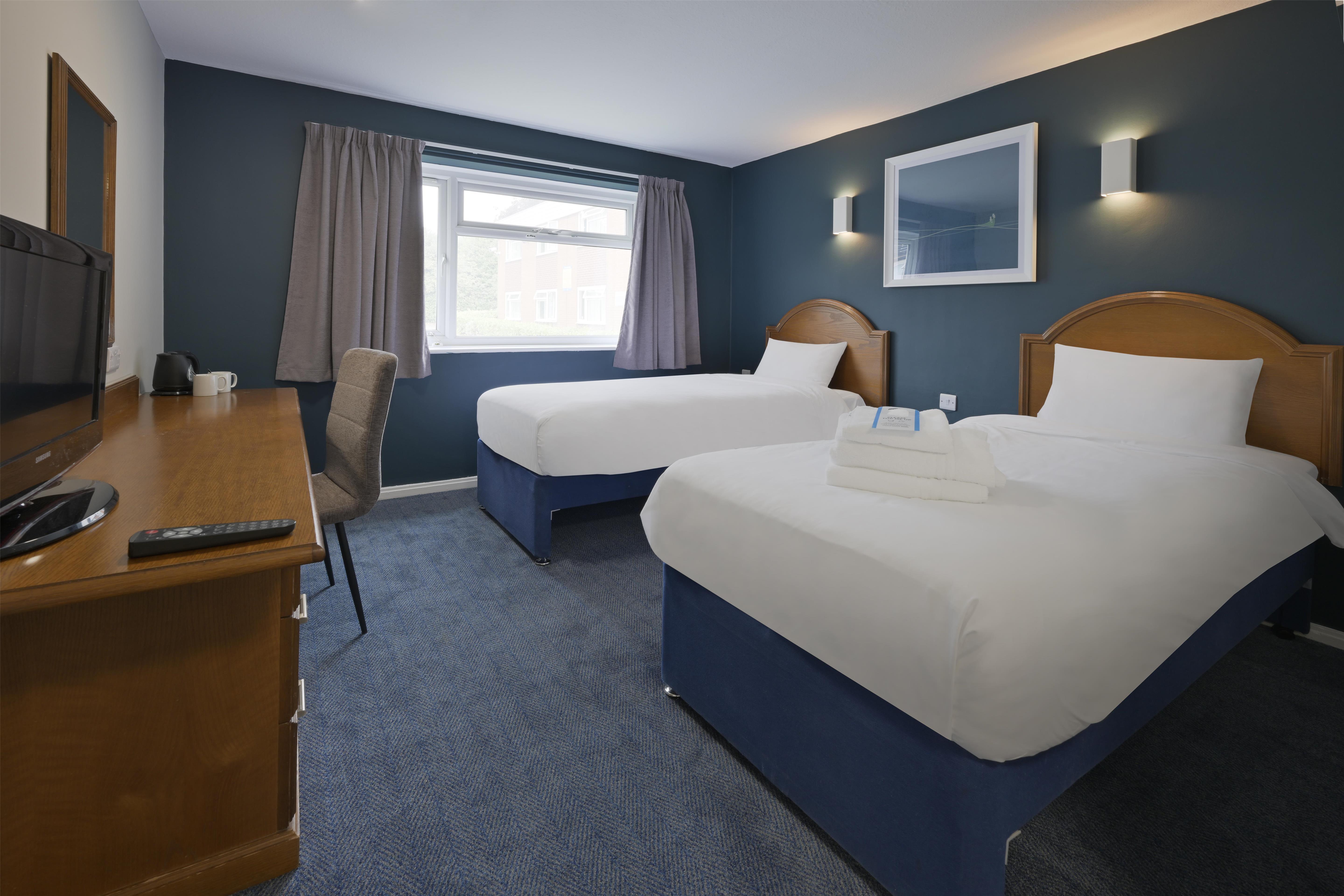 Travelodge Birmingham Sheldon 10/31