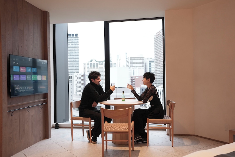 CINQS Hotel 5/50