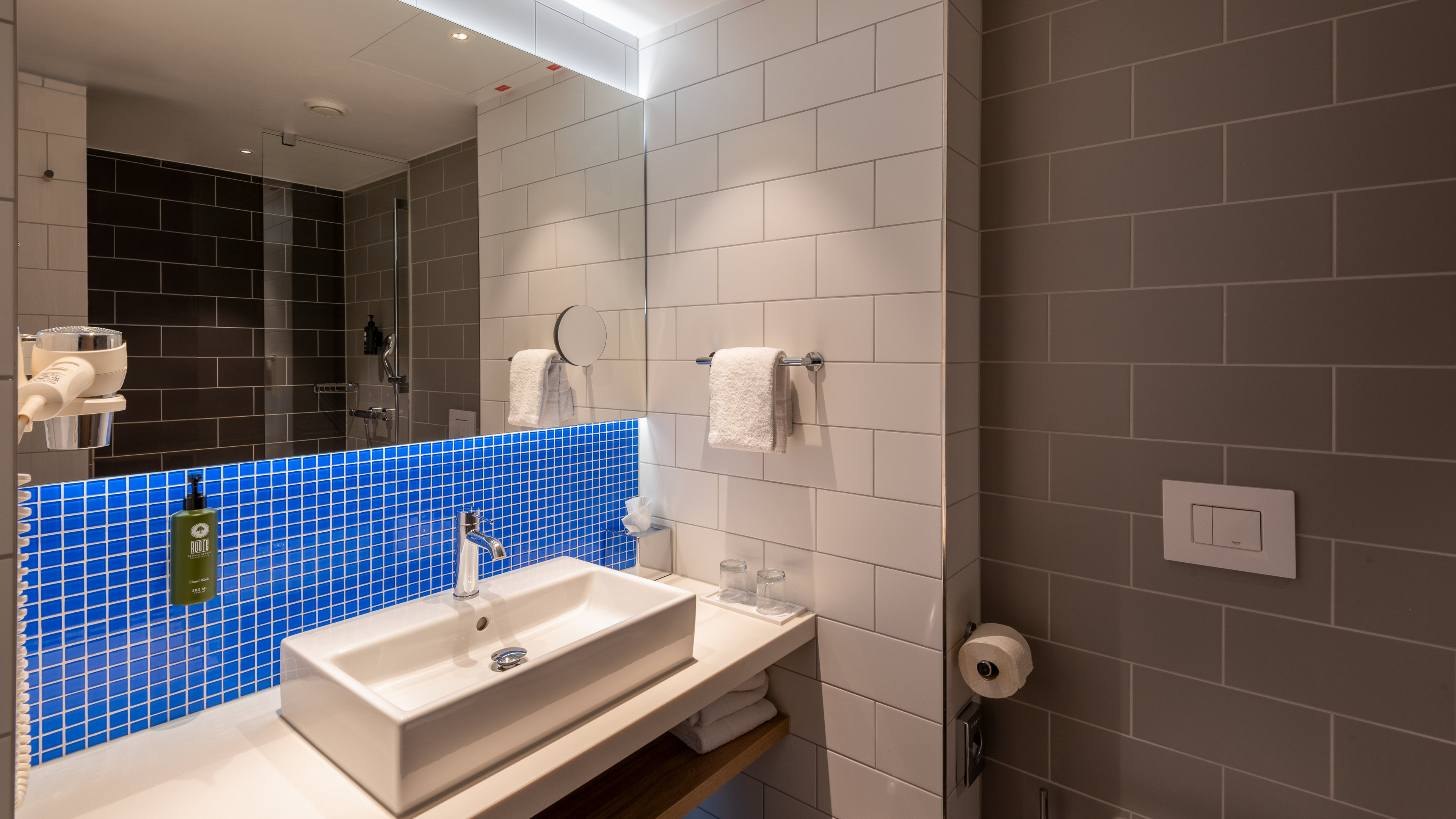 Holiday Inn Express Wiesbaden 60/62