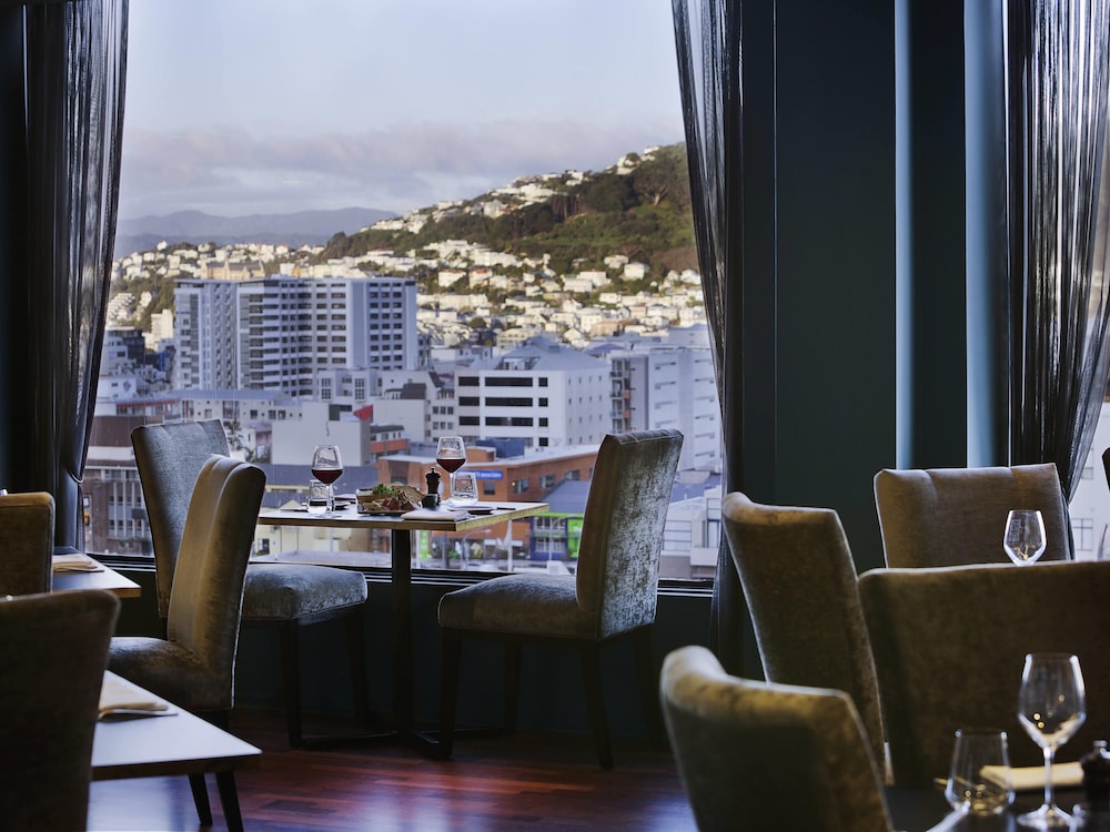 Movenpick Hotel Wellington 40/62