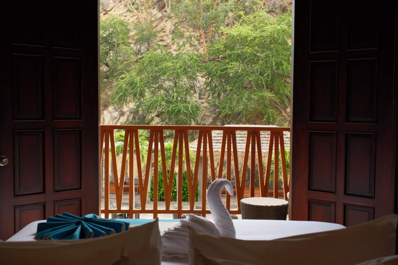 JL World Hotel Dili 25/50