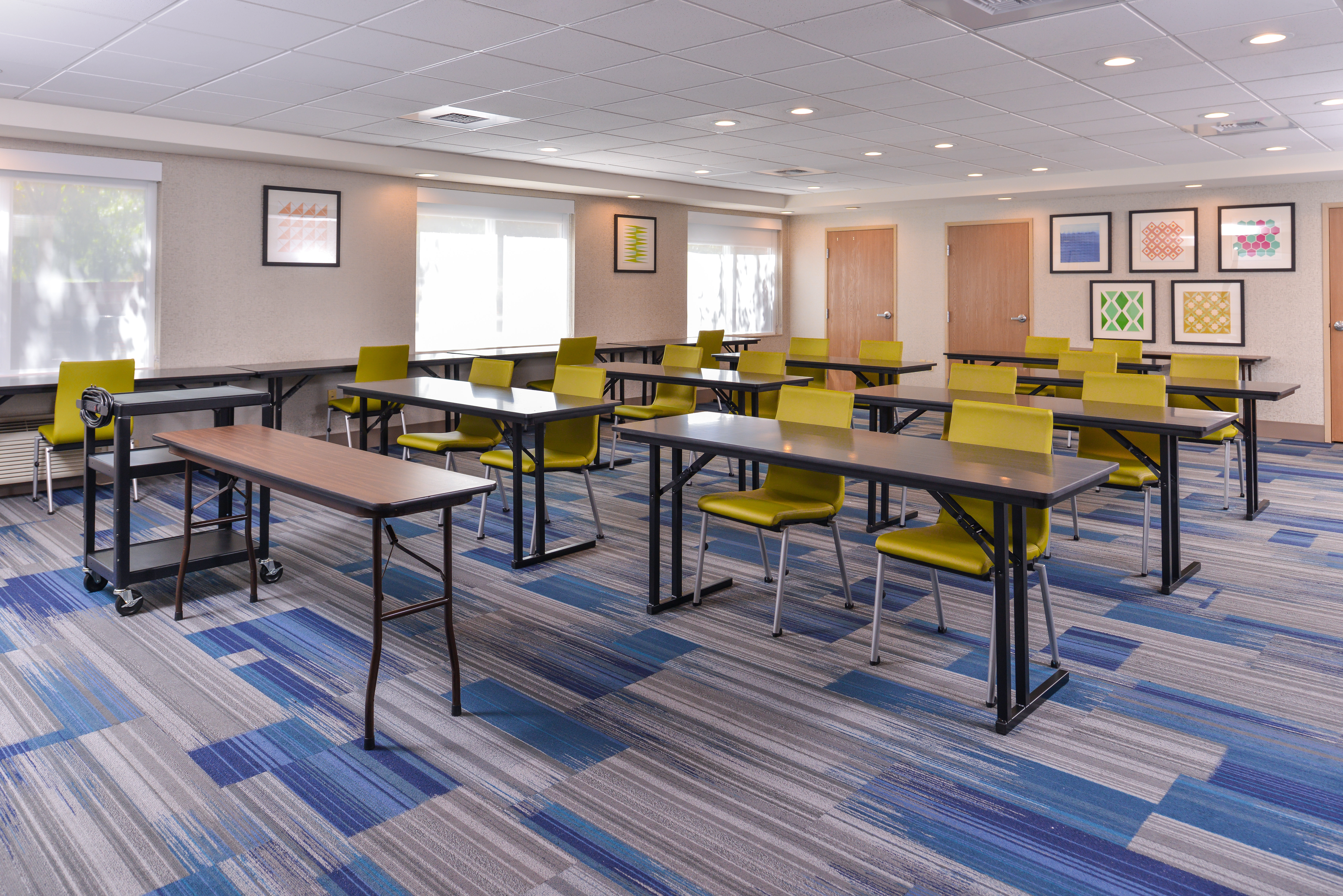 Holiday Inn Express Hotel & Suites Lacey-Olympia 45/49