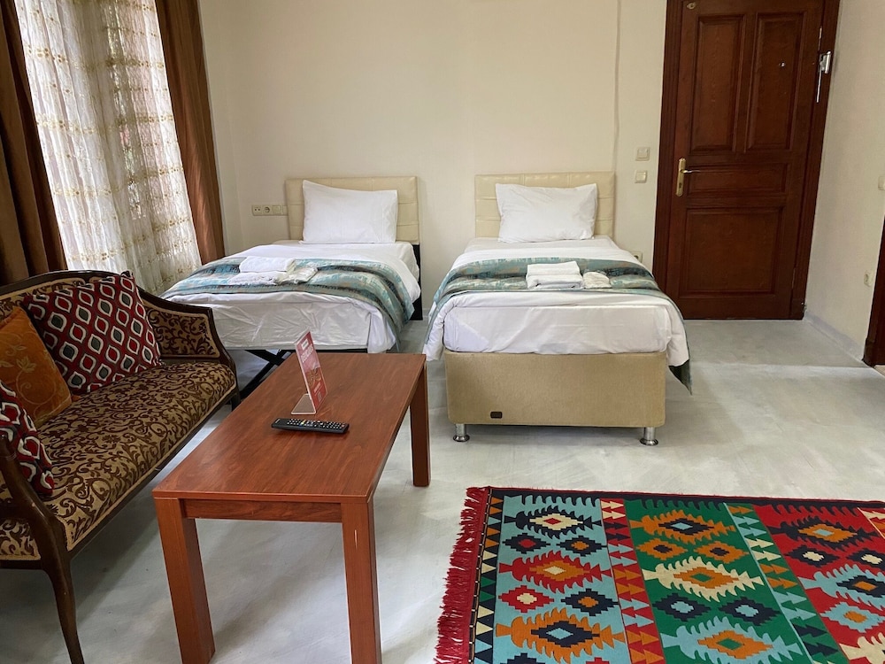 Atam Suites Apart 18/50